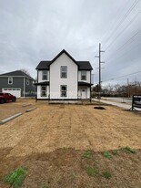 1042 S Laramie Hts in Fayetteville, AR - Building Photo