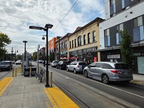 720 6th Ave, Unit #202 in Tacoma, WA - Building Photo - Building Photo