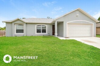 1792 Parrsboro St NW in Palm Bay, FL - Foto de edificio - Building Photo