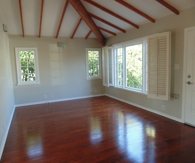 604 Boccaccio Ave in Venice, CA - Building Photo - Building Photo
