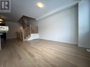 20 John Canning Wy in Markham, ON - Building Photo - Building Photo