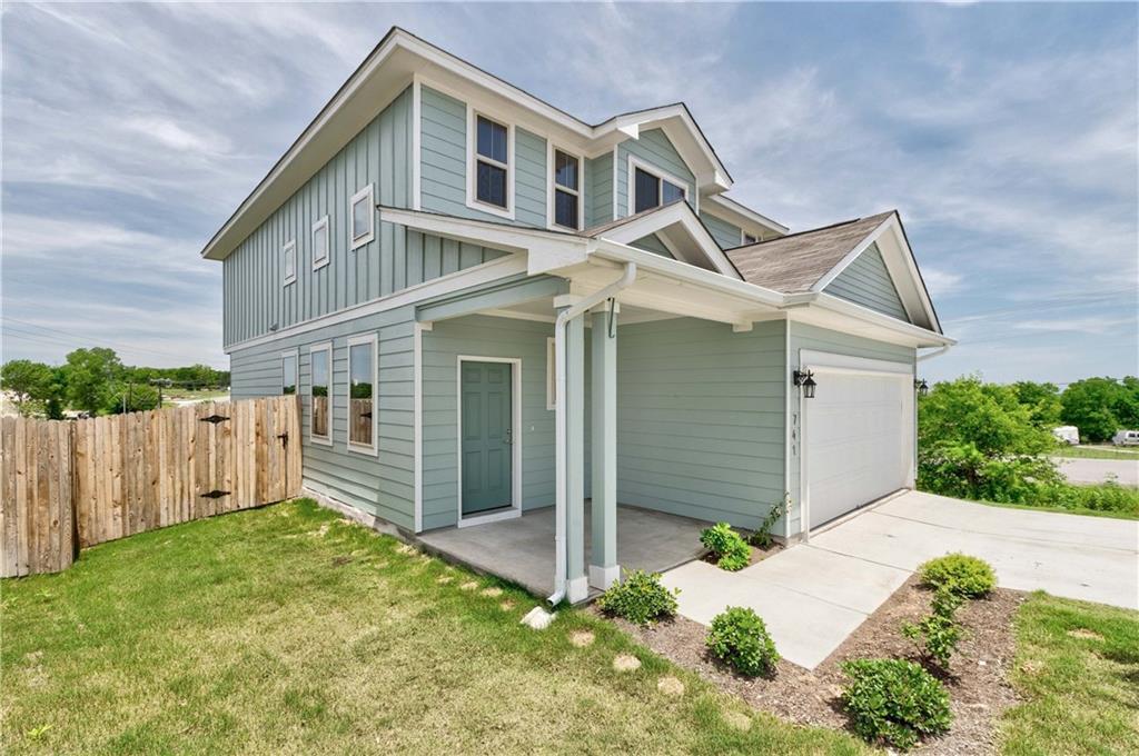 741 Twisted Oaks Ln in Buda, TX - Building Photo
