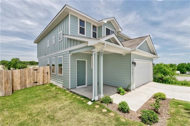 property at 741 Twisted Oaks Ln