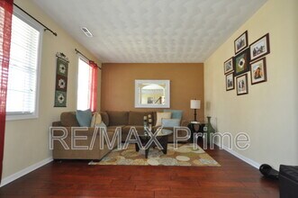 1024 Long Beeches Ave in Chesapeake, VA - Building Photo - Building Photo