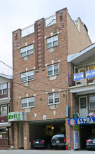 63-50 Saunders St in Flushing, NY - Building Photo - Building Photo