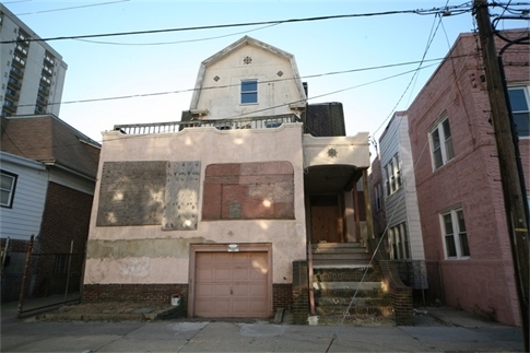 2 N Vermont Ave in Atlantic City, NJ - Building Photo - Building Photo