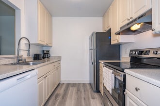 Seabreeze Apartment Homes in Vallejo, CA - Foto de edificio - Interior Photo