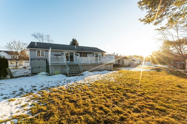 50 Laurel Cir in Bangor, ME - Building Photo - Building Photo