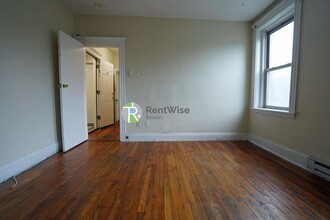 55 Park Dr in Boston, MA - Building Photo - Building Photo