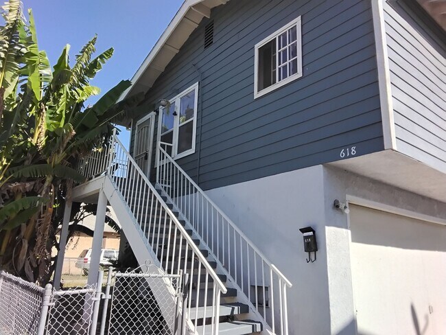 property at 618-622 Santa Clara St