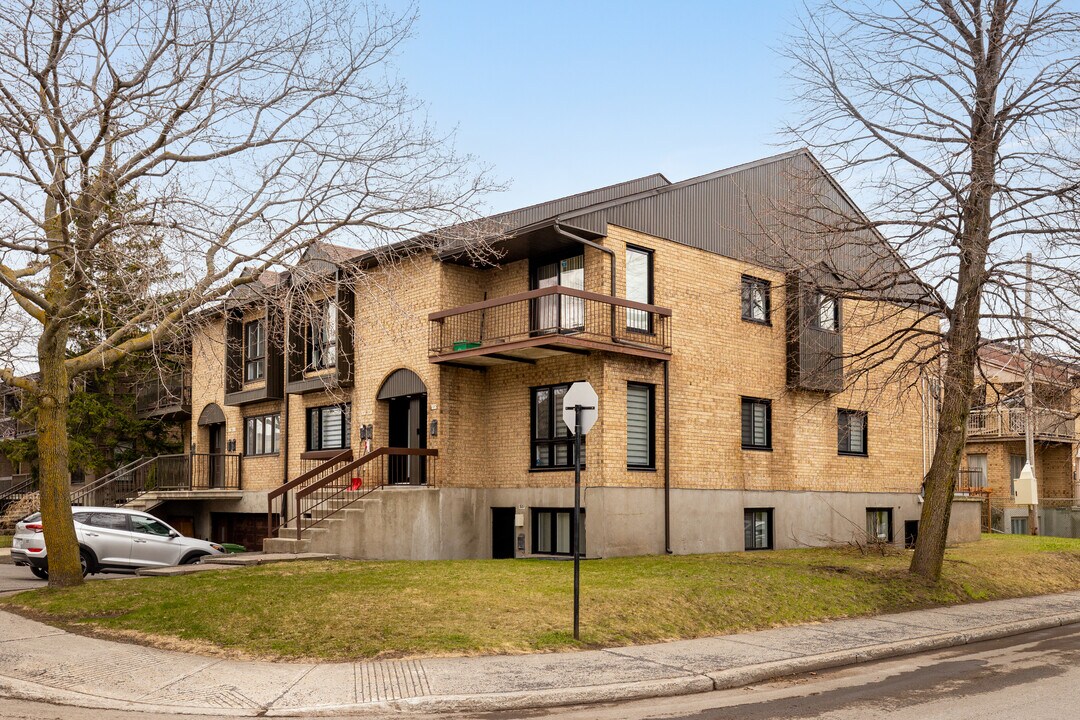 1691-1697 François-H.-Prévost Rue in Montréal, QC - Building Photo