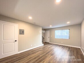 137 Carr Dr in Glendale, CA - Building Photo - Building Photo