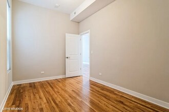 3035 W Flournoy St in Chicago, IL - Building Photo - Building Photo