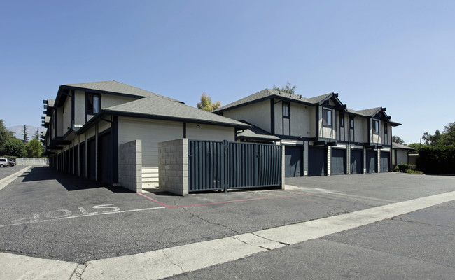 Country Village in Ontario, CA - Building Photo - Building Photo