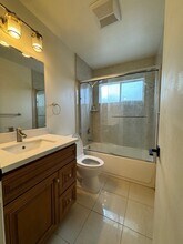 2156 Amanda Way in Sacramento, CA - Building Photo - Building Photo
