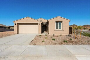13438 W Copper Leaf Ln in Peoria, AZ - Building Photo