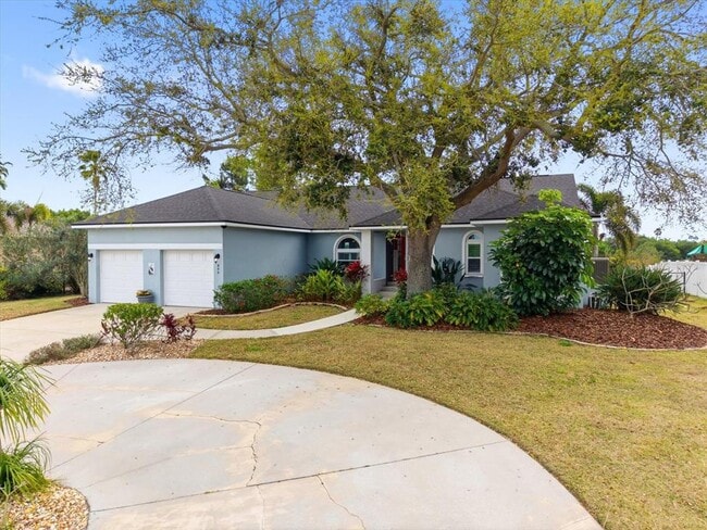846 Birdie Way in Apollo Beach, FL - Building Photo - Building Photo