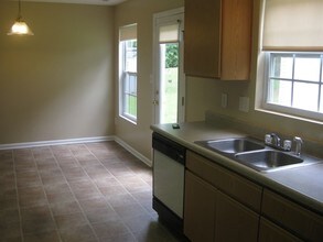 5620 Bolitar Dr in Raleigh, NC - Building Photo - Building Photo
