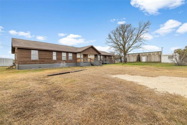 2275 Co Rd 127 in Georgetown, TX - Building Photo - Building Photo