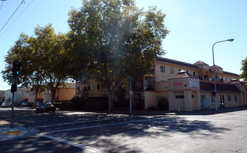 Bissell Avenue Apartments in Richmond, CA - Foto de edificio - Building Photo