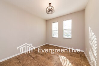 15303 Long Cypress Dr in Ruskin, FL - Building Photo - Building Photo