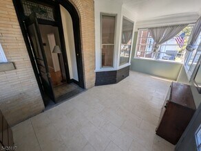 124 2nd Ave in Newark, NJ - Building Photo - Building Photo