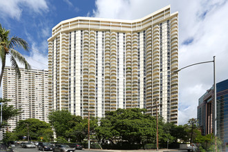 Waipuna in Honolulu, HI - Building Photo - Building Photo