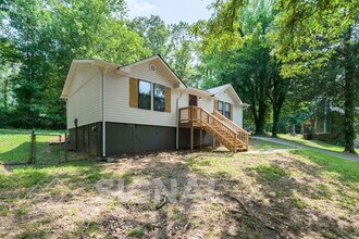 5040 Oak Leaf Cir in Adamsville, AL - Foto de edificio - Building Photo