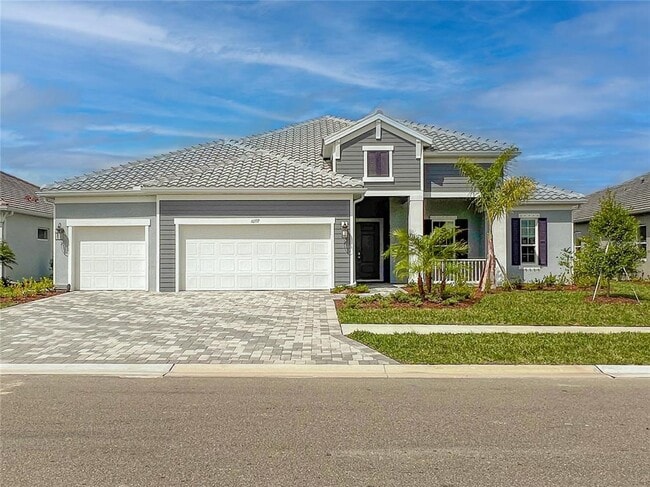 property at 10337 Canaveral Cir