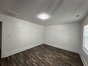 218 Hendricks St in Rocky Mount, NC - Building Photo - Building Photo