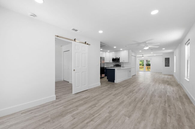 property at 720 McIntosh St