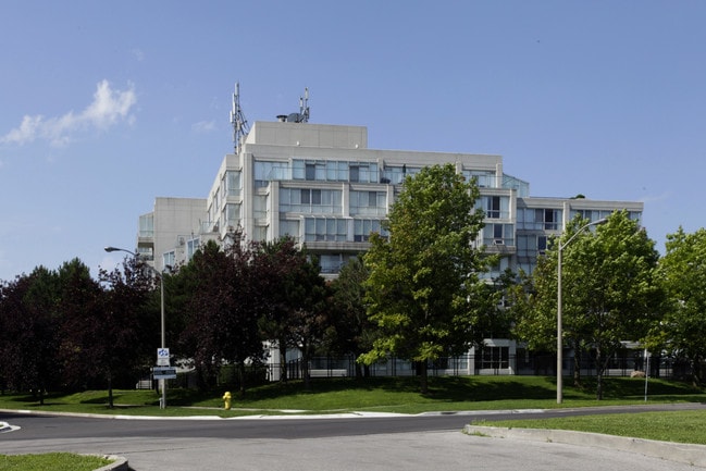 The Breakers III in Ajax, ON - Building Photo - Primary Photo