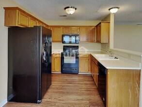 1516 Gordon Walters Dr in Charlotte, NC - Building Photo - Building Photo
