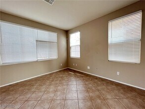 4444 Oberlander Ave in North Las Vegas, NV - Building Photo - Building Photo