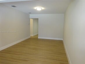 1538 NE 131st Ln in North Miami, FL - Building Photo - Building Photo