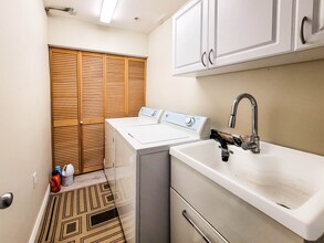 5139 Fairmont St in Vancouver, BC - Building Photo - Building Photo