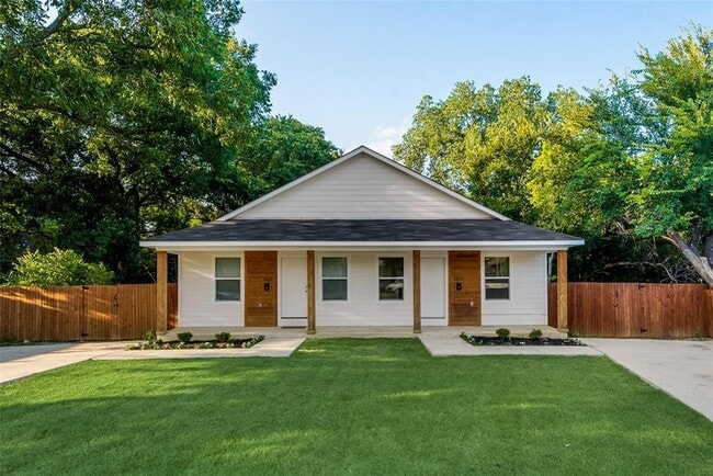 3827 Dismount St, Unit 3827, Unit 3827