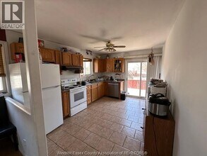 4564 Fontana Ave in Windsor, ON - Building Photo - Building Photo