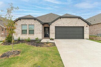 2210 Gustavus Dr in Sherman, TX - Building Photo - Building Photo