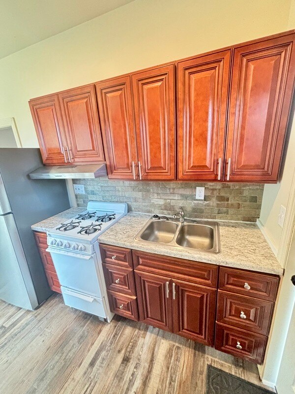 227 E Clay St in Lancaster, PA - Building Photo - Building Photo