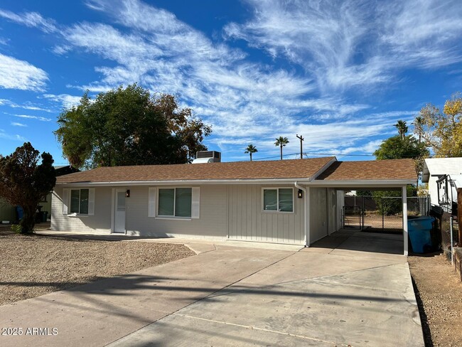 4528 N 17th Ave in Phoenix, AZ - Building Photo - Building Photo