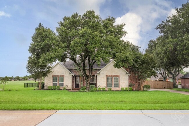 property at 32611 Waltham Crossing