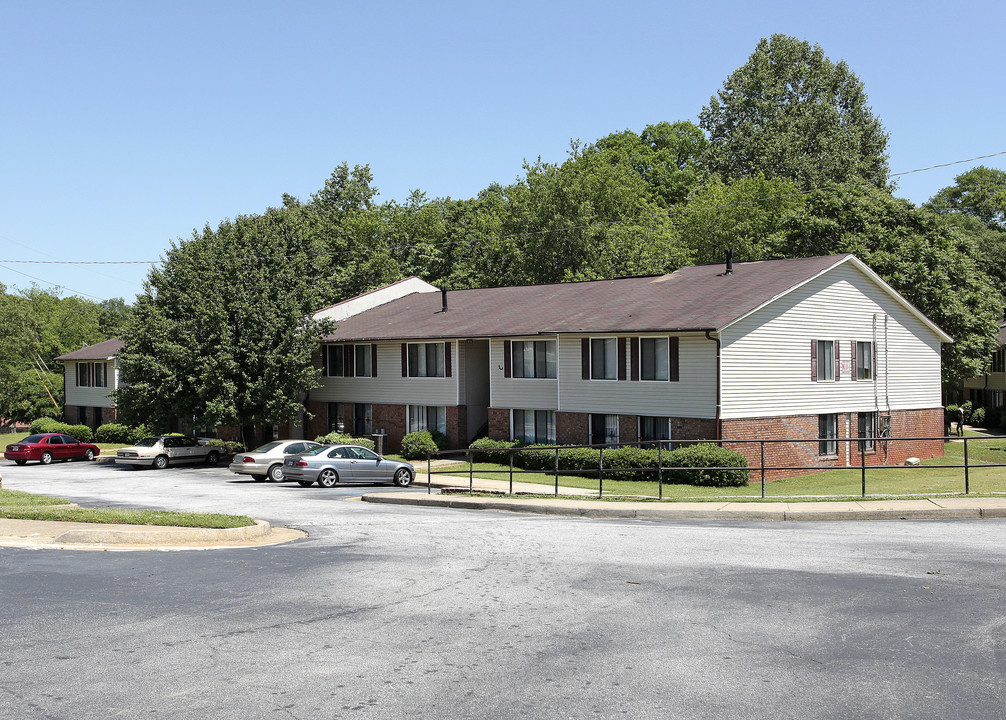 Capitol Vanira Apartments in Atlanta, GA - Building Photo