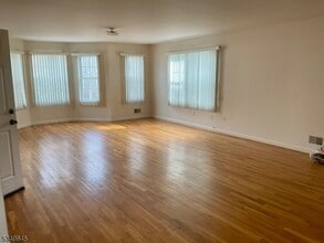 119 S Arlington Ave in East Orange, NJ - Building Photo - Building Photo