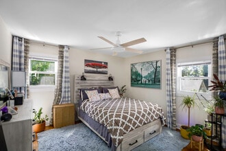 36 Boyden Ave, Unit 1 in Maplewood, NJ - Building Photo - Building Photo