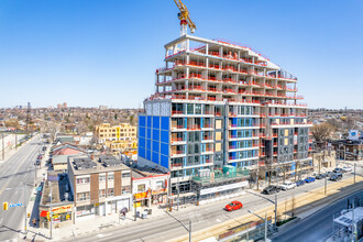 Reunion Crossing in Toronto, ON - Building Photo - Building Photo