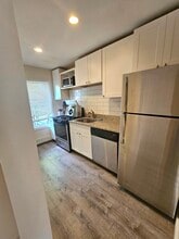774 E 5th St, Unit 1 in Boston, MA - Building Photo - Building Photo