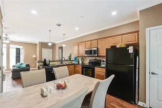 305 Holleman Dr E, Unit 1406 in College Station, TX - Building Photo - Building Photo
