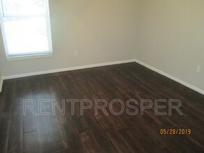 3858 Bay Club Cir in Kissimmee, FL - Building Photo - Building Photo