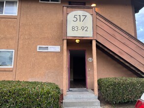 517 Calle Montecito in Oceanside, CA - Building Photo - Building Photo